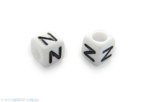 2 x Buchstabenperle "N" Kunststoffwürfel ca. 6mm mit Loch ca. 3,2mm